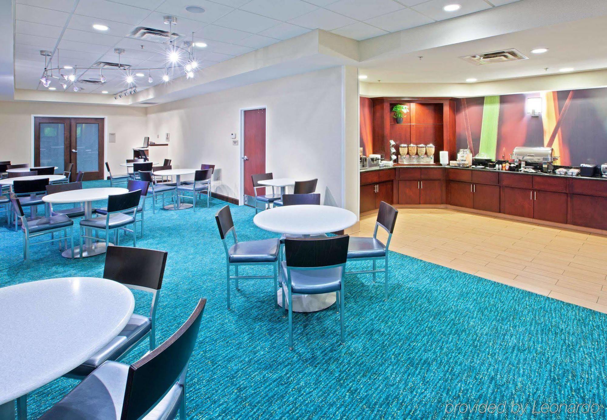 Springhill Suites Indianapolis Кармел Экстерьер фото